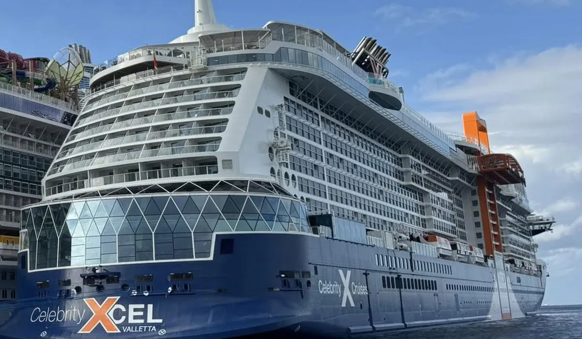 celebrity-xcel-itinerary-other-ships-in-port-crew-center